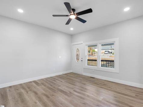 320 Carney Street Drayton SC 29333