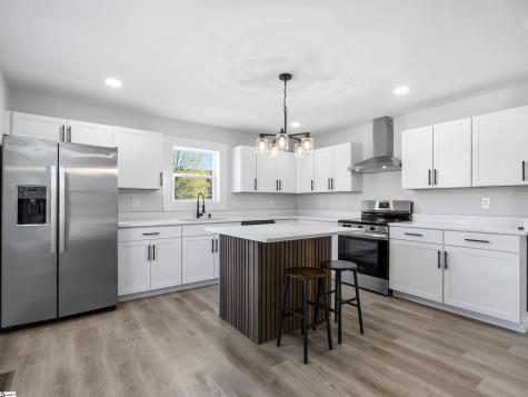 320 Carney Street Drayton SC 29333