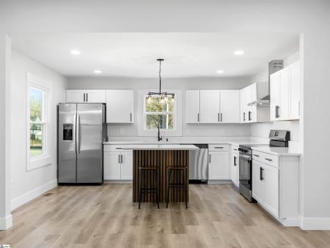 320 Carney Street Drayton SC 29333