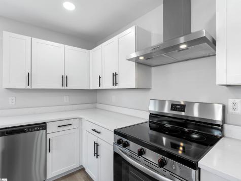 320 Carney Street Drayton SC 29333