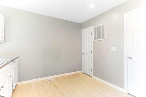 250 Cedar Street Spartanburg SC 29307