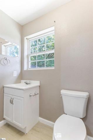 250 Cedar Street Spartanburg SC 29307