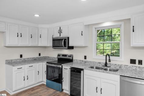 141 Agnes Drive Duncan SC 29334