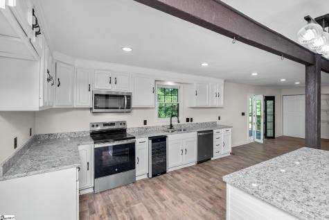 141 Agnes Drive Duncan SC 29334