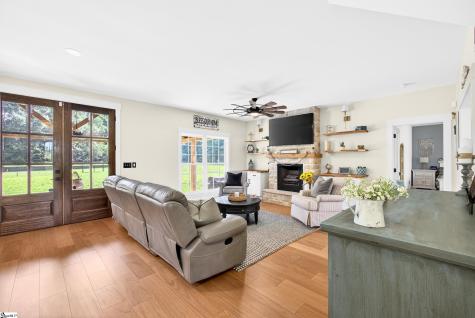 5016 Copeland Road Belton SC 29627