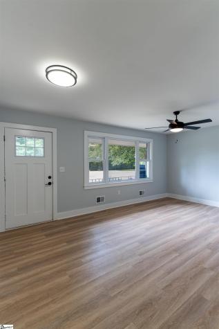 16 Whiller Drive Greenville SC 29605