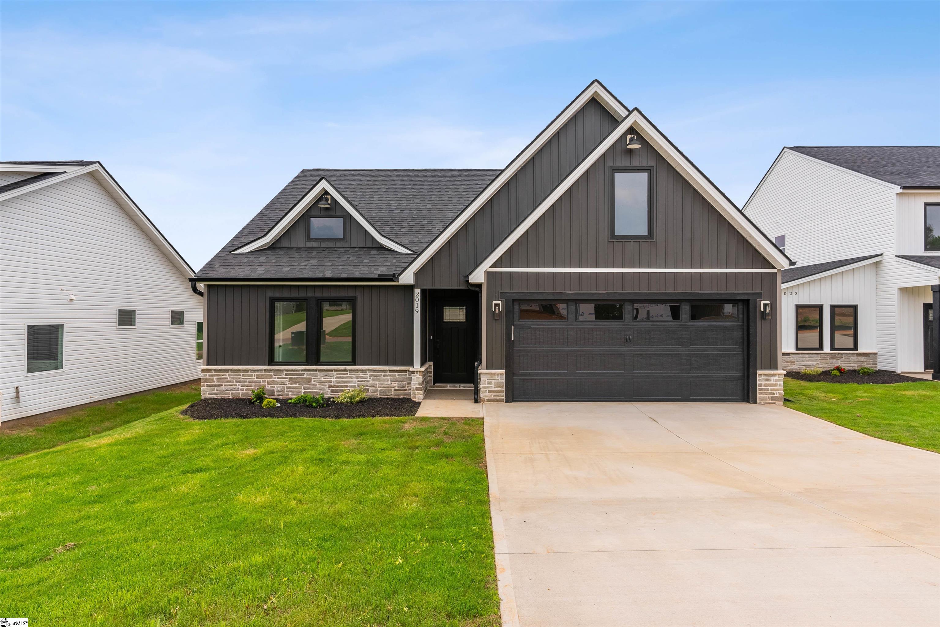 2019 Meadow Glen Court Chesnee SC 29323