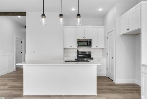 2019 Meadow Glen Court Chesnee SC 29323