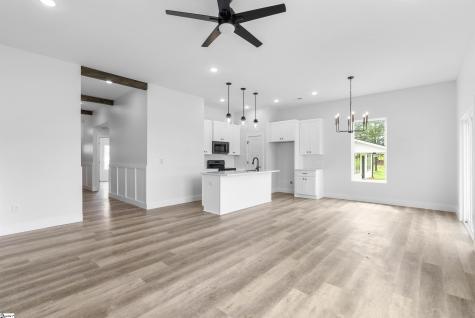 2019 Meadow Glen Court Chesnee SC 29323