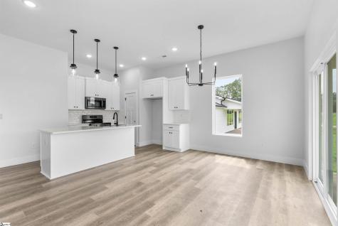 2019 Meadow Glen Court Chesnee SC 29323