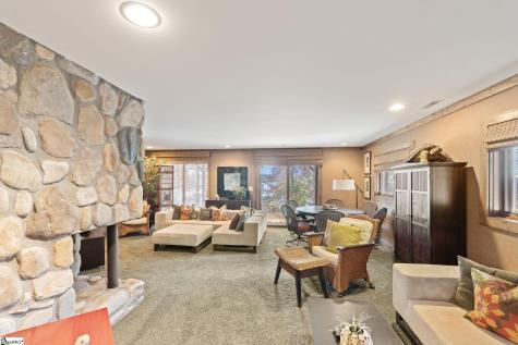 231 Perry Circle Townville SC 29689