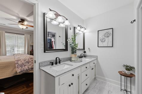 19 Chantilly Rue Court Simpsonville SC 29681