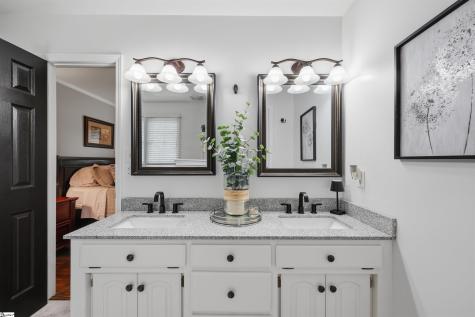 19 Chantilly Rue Court Simpsonville SC 29681
