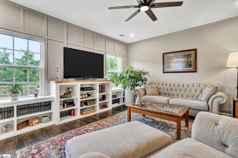 5 Witchita Lane Greenville SC 29607