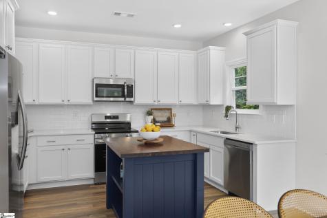 99 Sangamo Drive Greenville SC 29611
