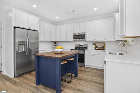99 Sangamo Drive Greenville SC 29611