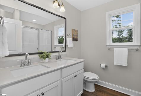 99 Sangamo Drive Greenville SC 29611