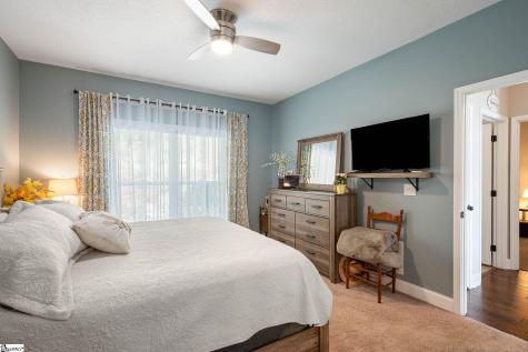 658 Pleasant Grove Church Road Hendersonville NC 28739