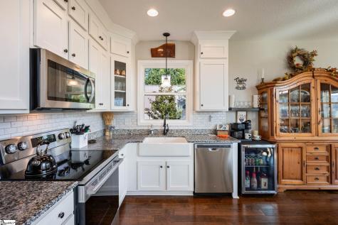 658 Pleasant Grove Church Road Hendersonville NC 28739