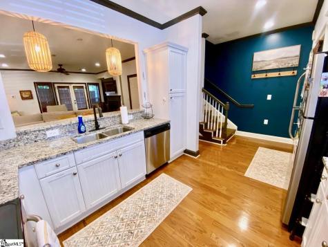 20 Howe Street Greenville SC 29601