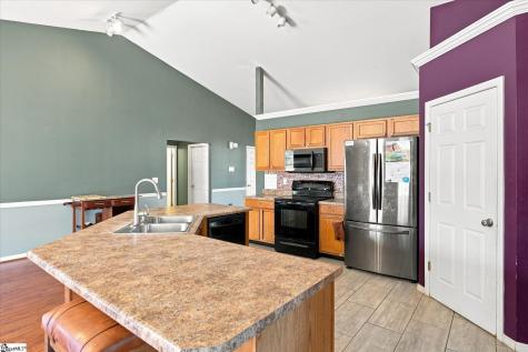 28 Picardy Drive Greenville SC 29605
