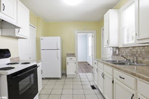 211 Lowndes Hill Road Greenville SC 29607