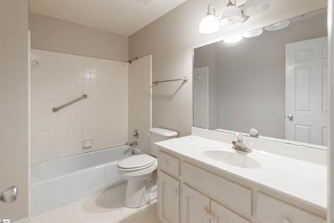 142 Fairoaks Drive Greenville SC 29615