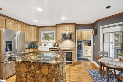 214 Raven Cliff Road Cleveland SC 29635