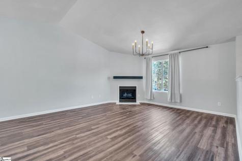 431 Maplewood Circle Greer SC 29651