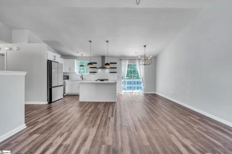 431 Maplewood Circle Greer SC 29651