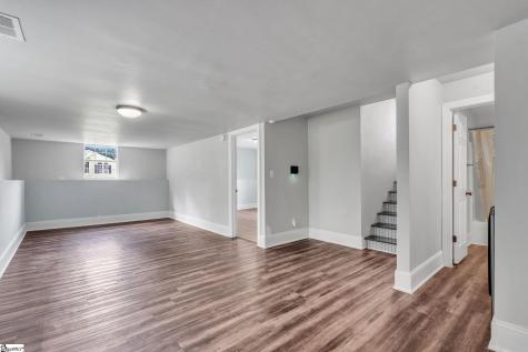 431 Maplewood Circle Greer SC 29651