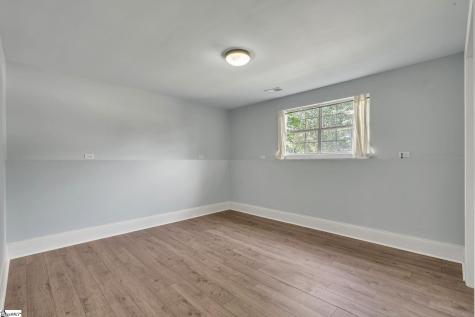 431 Maplewood Circle Greer SC 29651