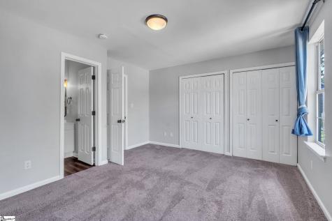 431 Maplewood Circle Greer SC 29651