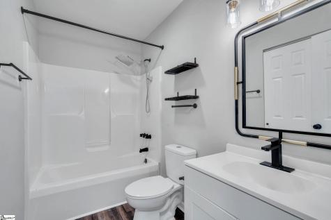 431 Maplewood Circle Greer SC 29651