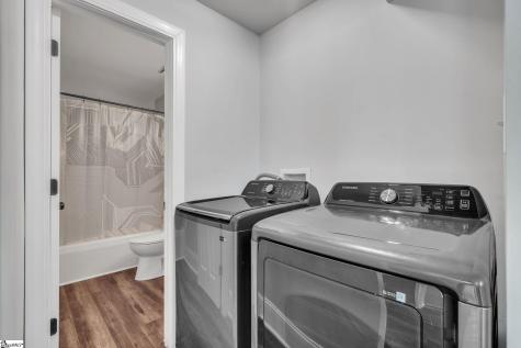 431 Maplewood Circle Greer SC 29651