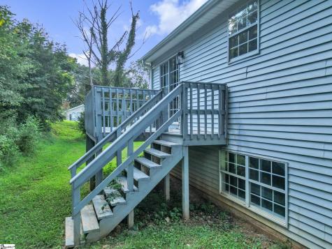 431 Maplewood Circle Greer SC 29651