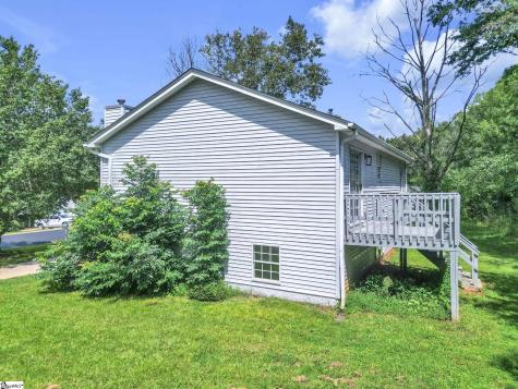 431 Maplewood Circle Greer SC 29651