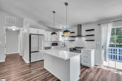 431 Maplewood Circle Greer SC 29651