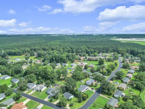 431 Maplewood Circle Greer SC 29651