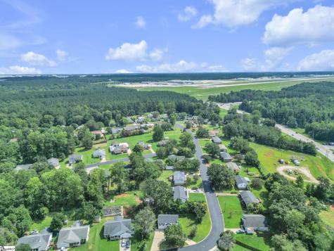 431 Maplewood Circle Greer SC 29651