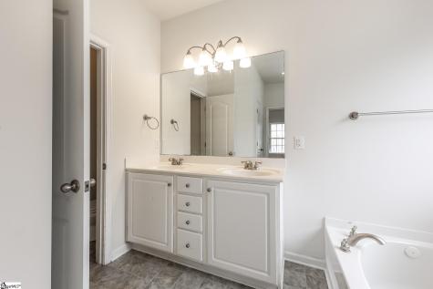 109 Pine Walk Drive Greenville SC 29615
