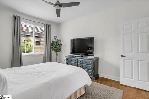 10 E Washington Street Greenville SC 29601