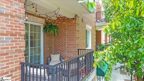 10 E Washington Street Greenville SC 29601