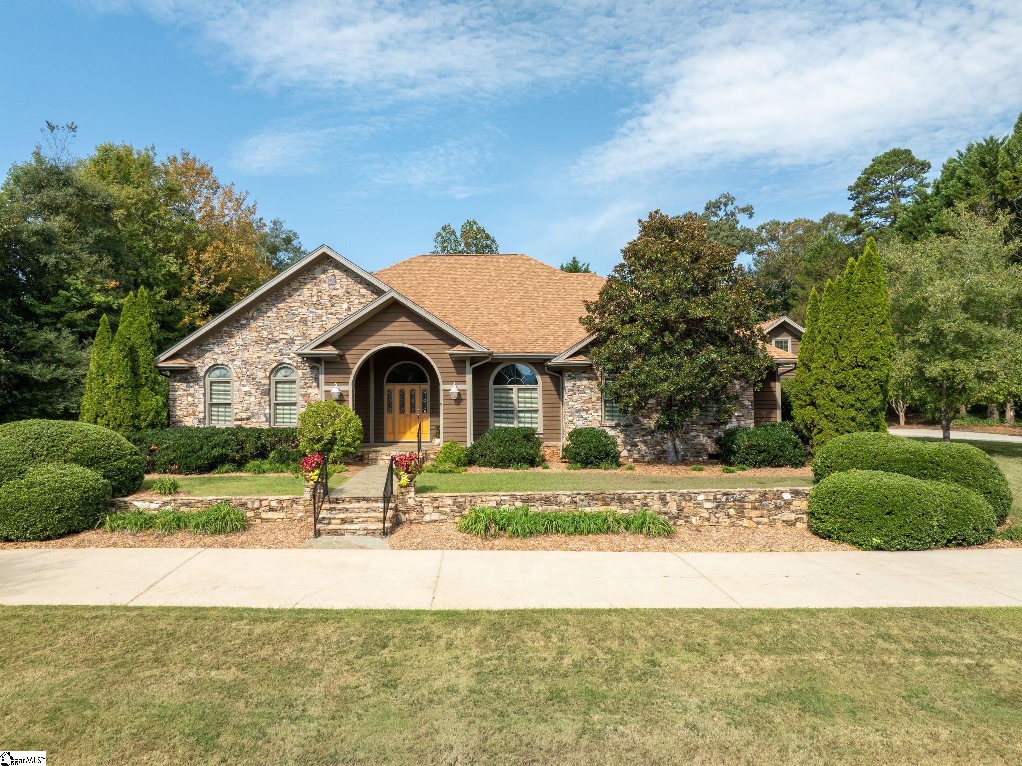 105 E Round Hill Road Greenville SC 29617