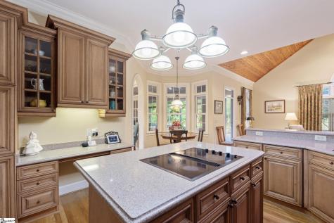 105 E Round Hill Road Greenville SC 29617