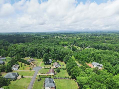 105 Millstone Drive Campobello SC 29322