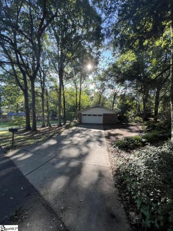 112 Great Glen Road Greenville SC 29615