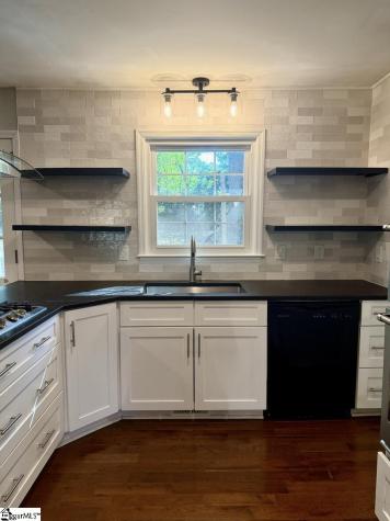112 Great Glen Road Greenville SC 29615