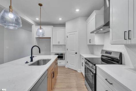 2 Henderson Drive Travelers Rest SC 29690