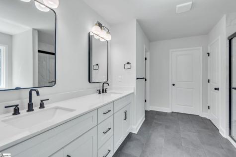 2 Henderson Drive Travelers Rest SC 29690